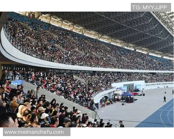 香港足球明星队在江门的精彩表现与发展潜力分析 香港足球明星队在江门的精彩表现与发展潜力分析