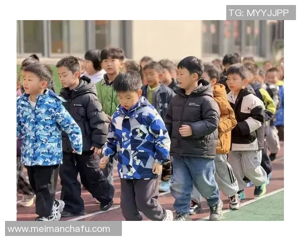 户外体育游戏对青少年身心健康发展的积极影响与重要性探讨